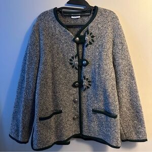 Vintage 90s Giesswein Pure Wool Jacket with floral design